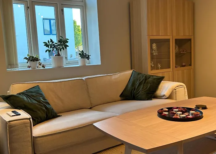 Close To Center شقة *